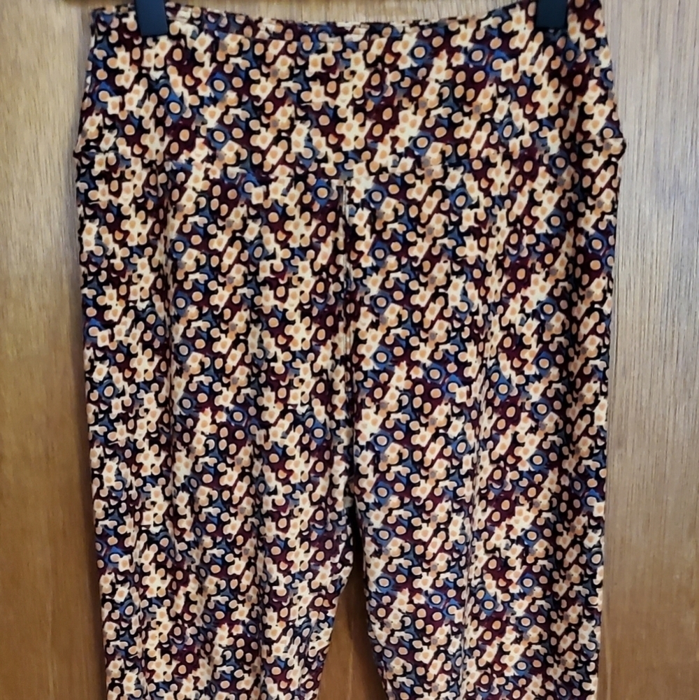 Lularoe Patterned Leggings
